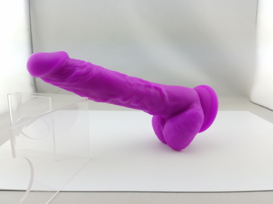 Realistic Soft Silicone Penis Artificial Suction Cup Dildo Adult Sex Toys for Woman