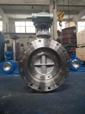 Double Flanged Wafer and Lug Type Gear Operated Butterfly Valve