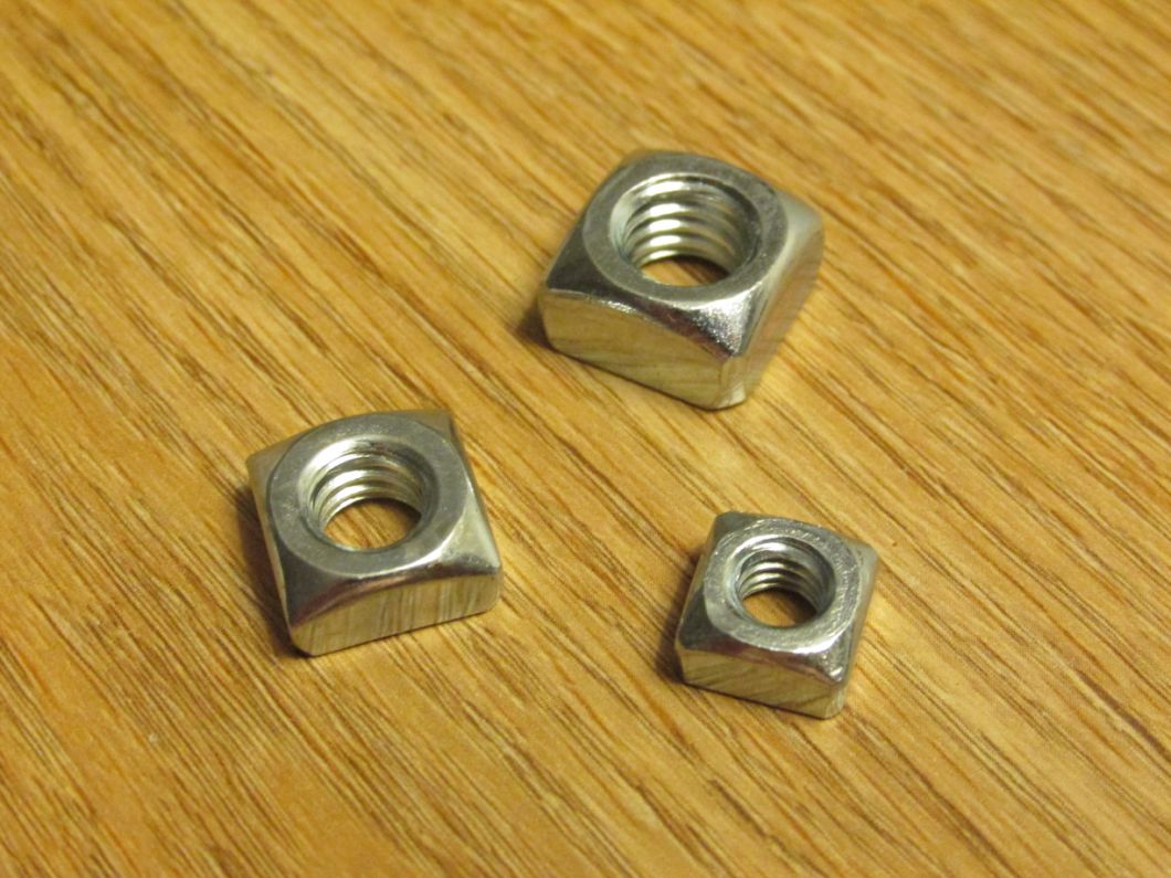 Factory Price Carbon Steel Square Nuts