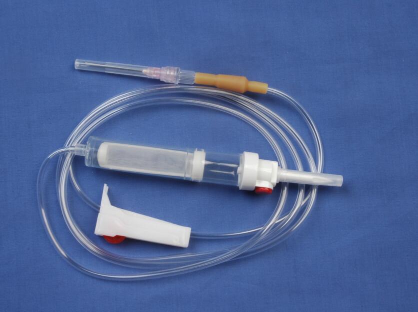 Disposable Conventional Blood Transfusion Set