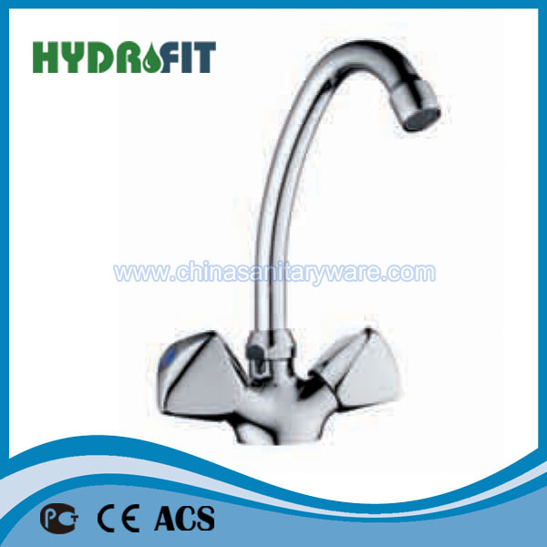 Sanitary Ware Bathtub Faucet Brass Cartridge Zinc Faucet (FT205-114)