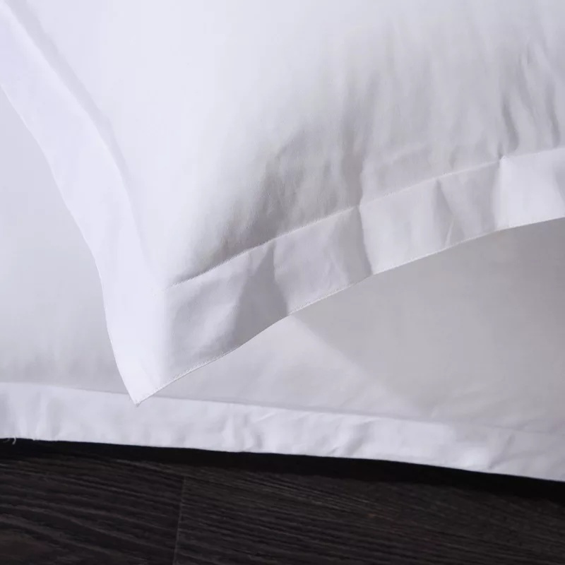 Bontique 50% Cotton White Satin Bedding Set for 5 Stars Hotel