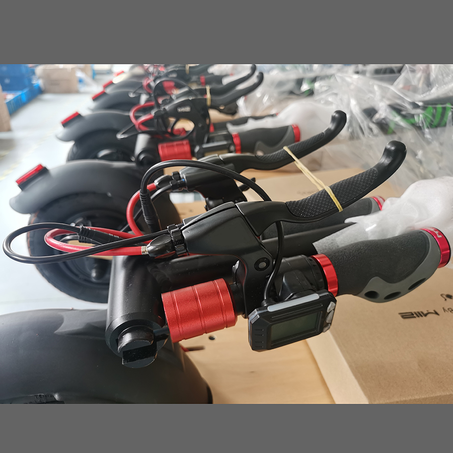 Scooter de 10 pouces 10 inch scooter