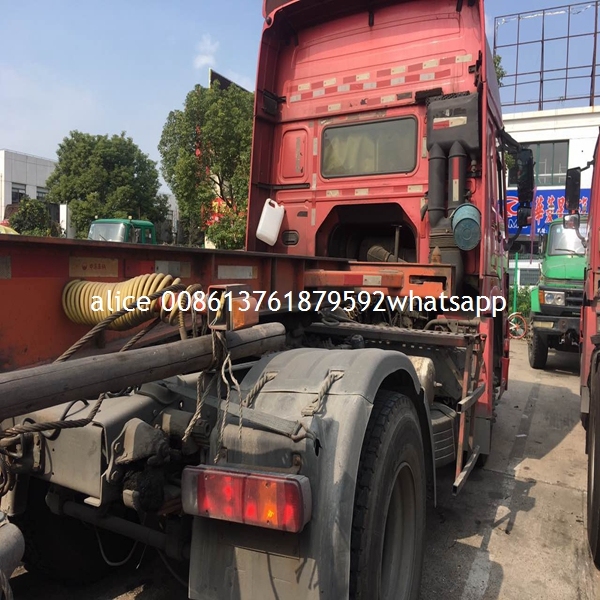 4X2 China Cheap Heavy Truck HOWO Sinotruk Trailer Head Tractor Truck