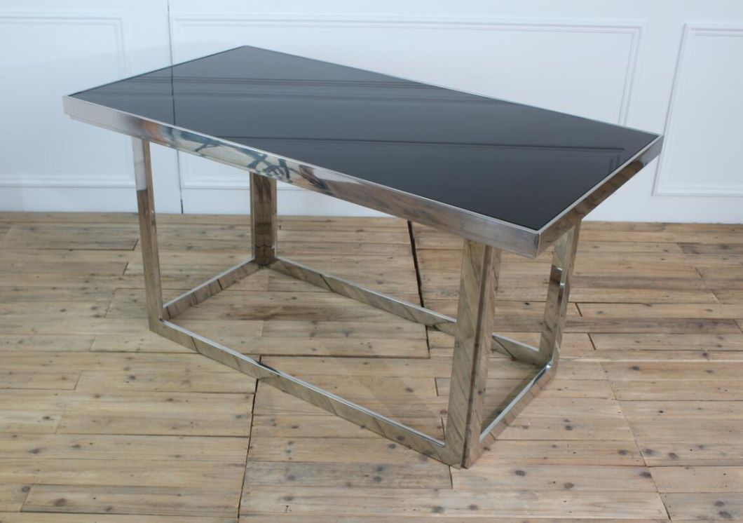 Luxury Stainless Steel with Balck Glass Top Dining Table