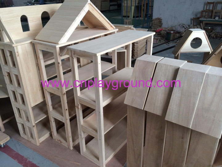 Nursery School Kids Wooden Table and Chairs (KS2)