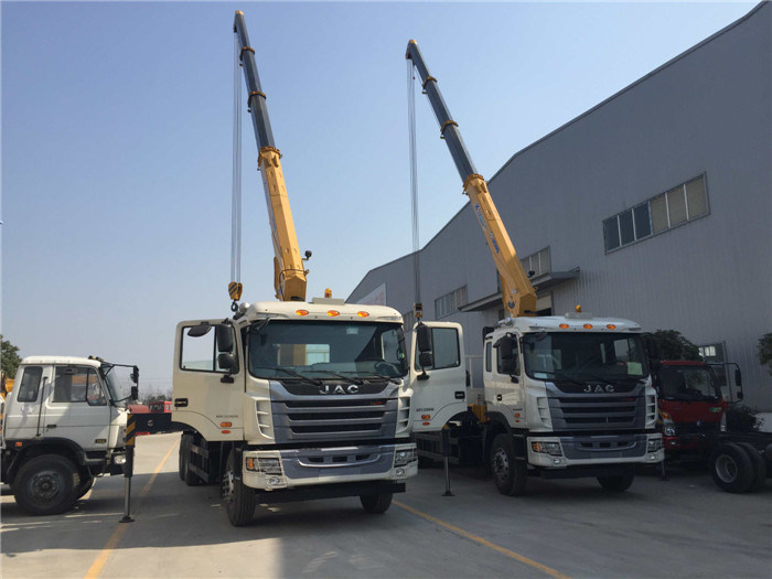 JAC 6X4 10ton Truck with Crane Hot Sale in Middle East