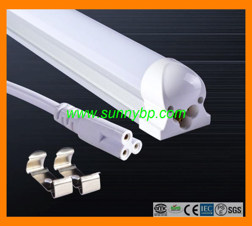 T8 Clear Fluorescent Replacement LED Tube Light