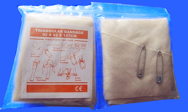 Medical Triangle Bandage One PC One Bag with Two Pins