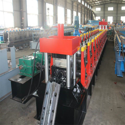 Metal Highway Guardrail Roll Forming Machine