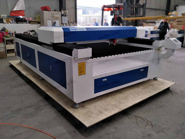 1325 CO2 Mixed Laser Cutting Machine for MDF Plywood