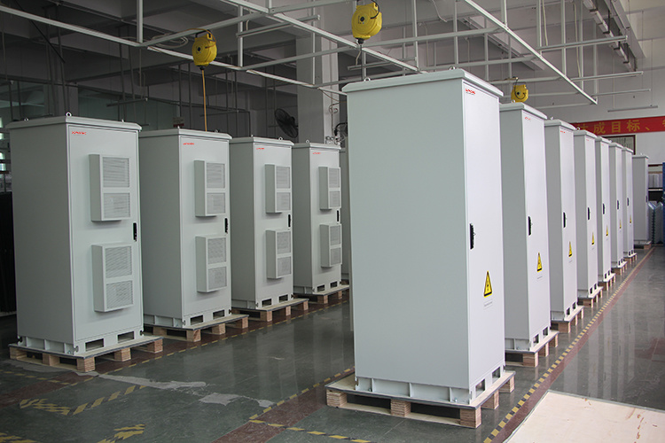 IP55 Outdoor Cabinets with Heat Exchanger for Telecom