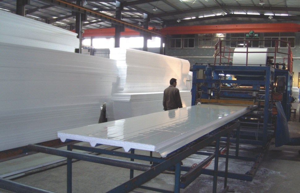 China Supplier Automatic EPS Sandwich Panel Manufacturing Machinery