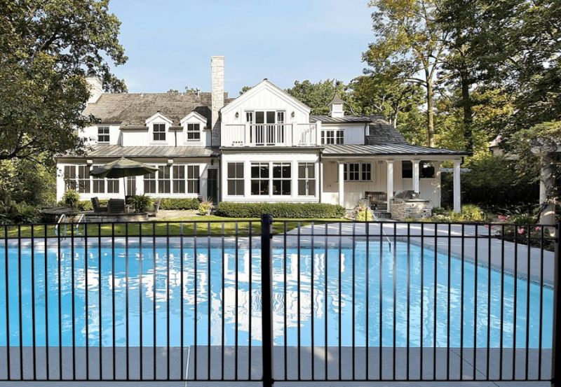 Outdoor Powder Coated Galvanized Steel/Aluminum Swimming Pool Fence for Security