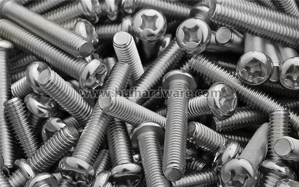 Stainless Steel 304 Machine Screws DIN7985 Pan Head Screws