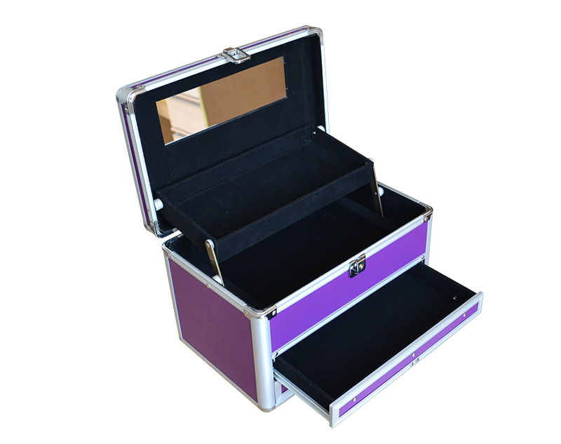 Silver Aluminum Trolly Cosmetic Case Professional Makeup Case