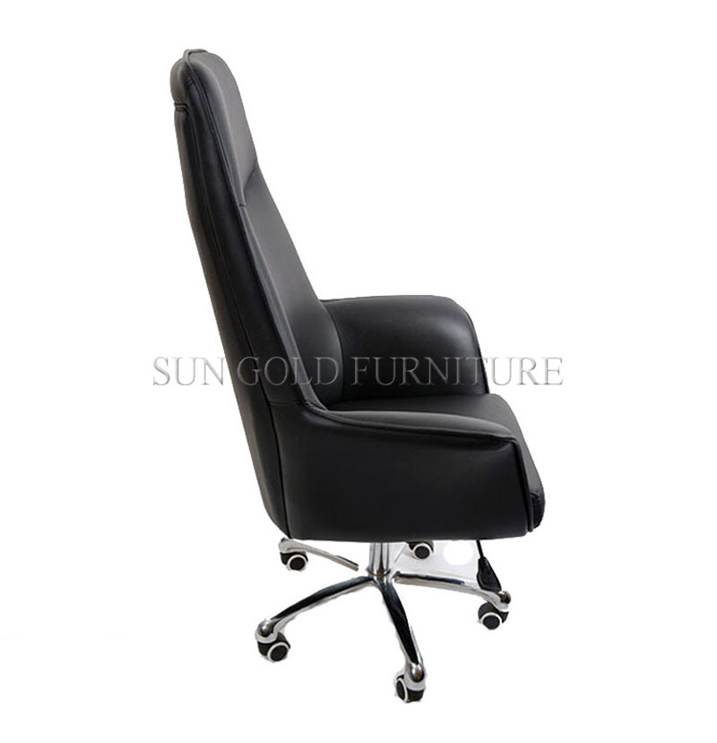 2015 Hot Design Contemporary Luxury Black Dining Leather Chair (SZ-OC142)