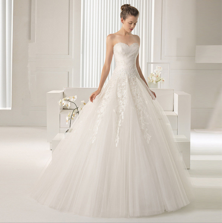 Luxury off Shoulder Sequin Appliqued Pleated Floor Length Wedding Dress with Detachable Sleeves