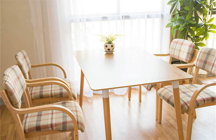 Modern Simple Solid Wood Dining Table