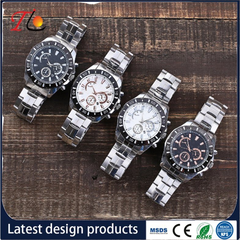 Alloy Strap Fashion Men's Metal Watch with 3 Crowns