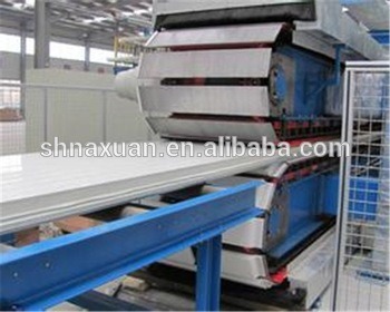 China PU Sandwich Panel Machine