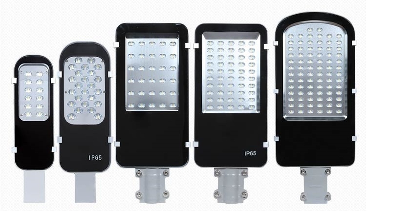 IP65 Outdoor Cheap 100lm/W 12W LED Street Light
