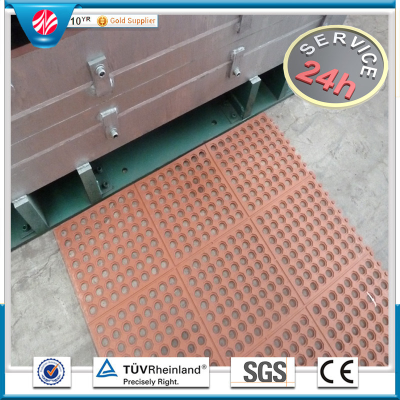 Drainage Anti-Fatigue Interlocking Rubber Floor Mat (GM0407)
