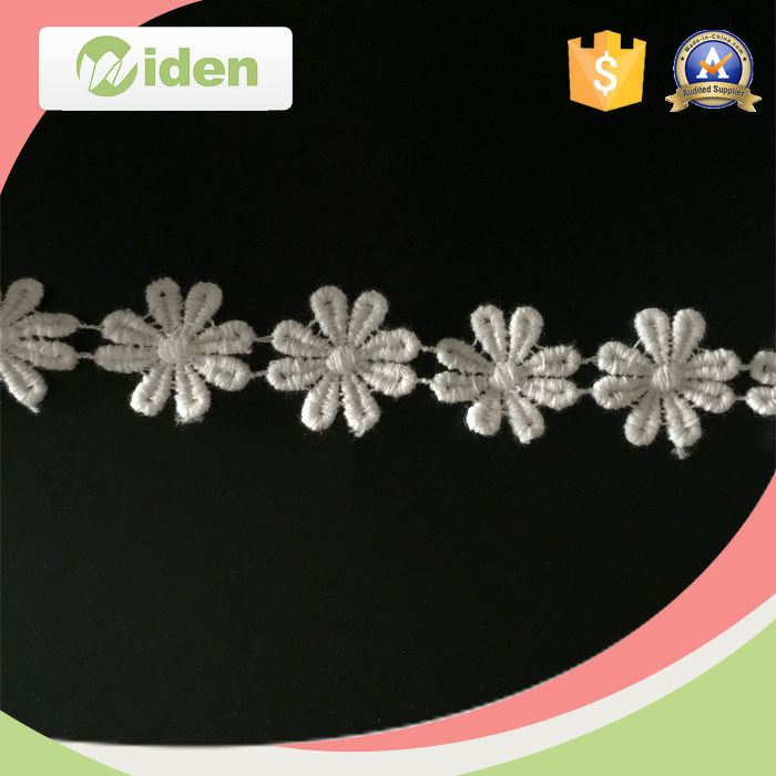 Embroidery Most Popular Beautiful and Lovely Floral Chemical Lace Trim