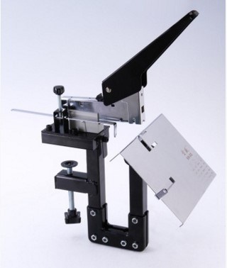 Single Head Saddle Stitching and Flat Book Binding Machine HS02