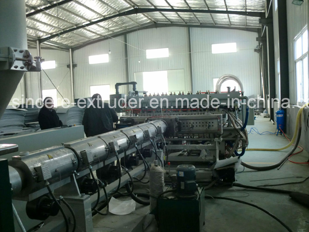 PC/Polycarbonate Multi-Hollow Grid Sheet/Panel Production Extrusion Machinery/Line