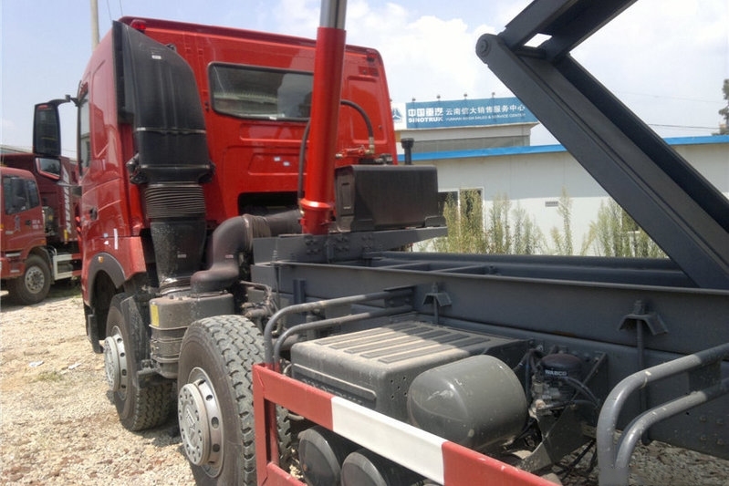 Used HOWO /Shacman 6X4 371HP, 420HP Dump Truck/Dumper Truck/Tipper Truck/Tipping Truck/Dumping Truck/Tractor Truck/ Tractor Head Truck/Trailer Head Truck