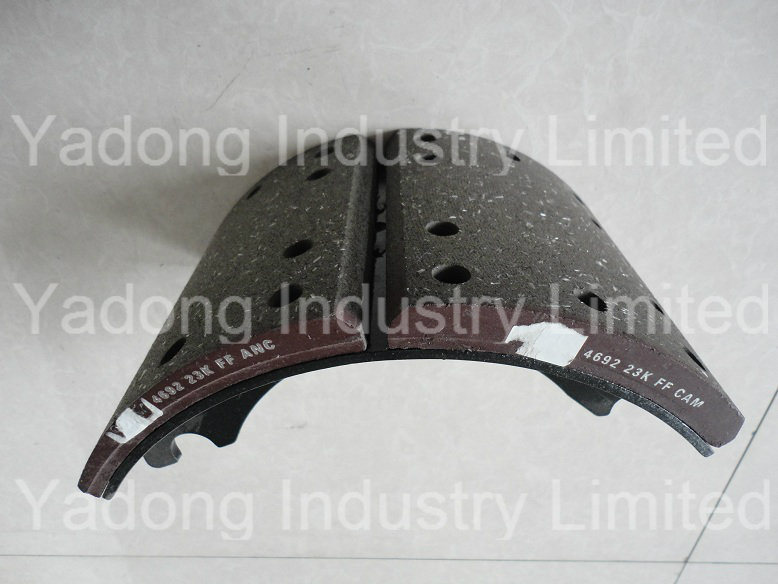 Truck Lined Brake Shoe (Brake Lining) A3222e1383/4692q