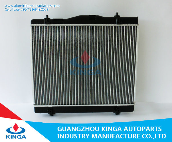 Aluminum Automotive Radiators for Toyota Hiace'05 at