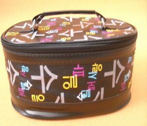 Korean Style Portable Wash Bag