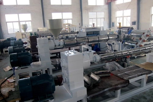 Single Screw Plastic Sheet Extruder Machine (HY-670)