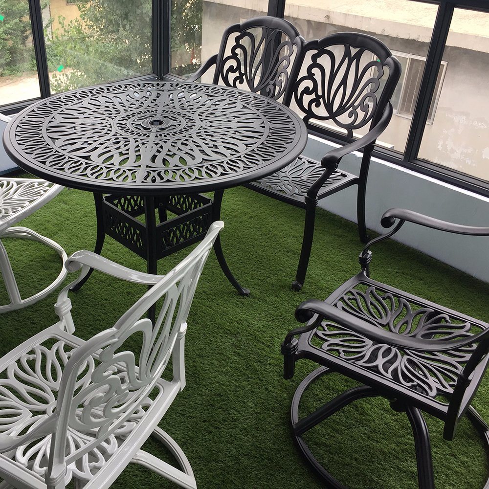 Cast Aluminum Table and Chairs Outdoor Furniture