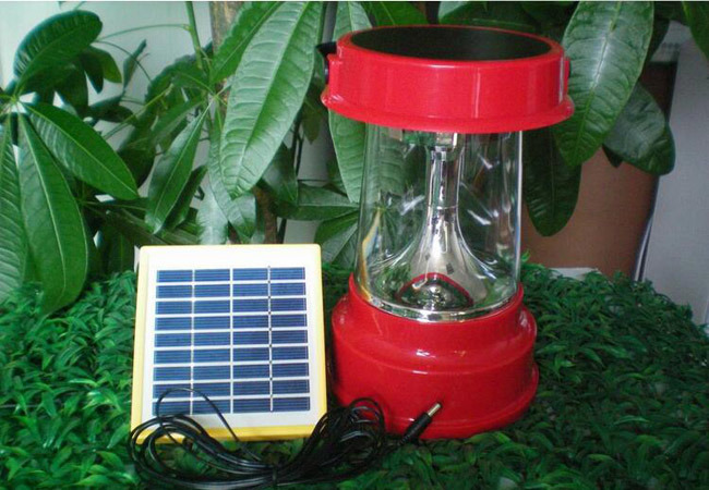 Portable Solar LED Rechargeable Camping Lantern Light with Multifunctions