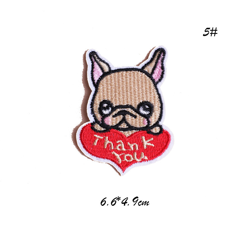 China Direct Factory Custom Lovely Bulldog Embroidery Patches for Clothes
