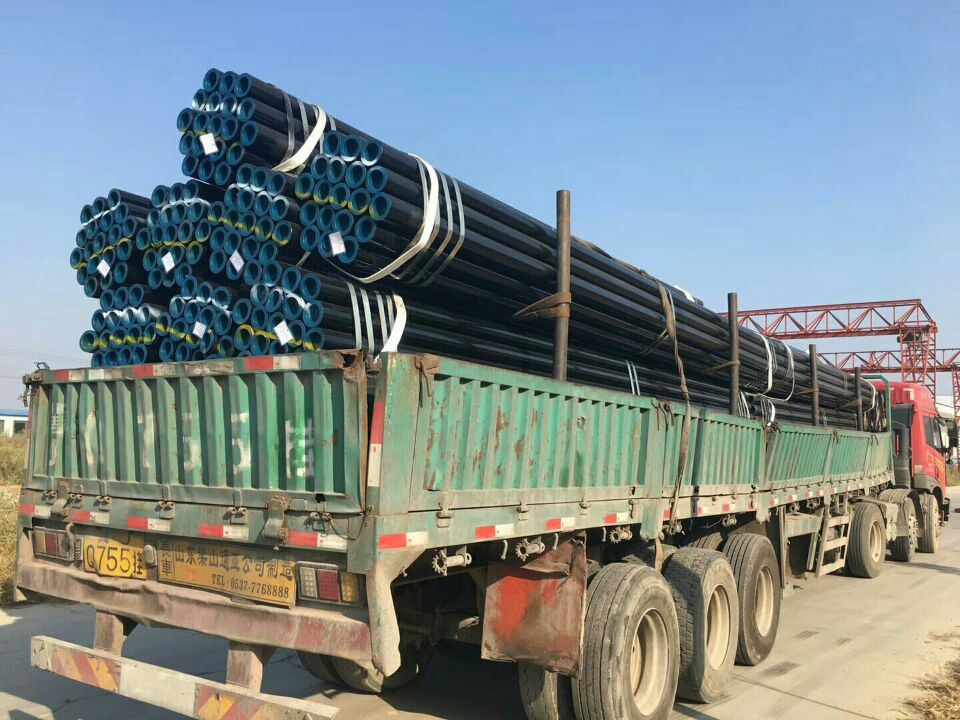 A53 Seamless Steel Pipe with High Quality