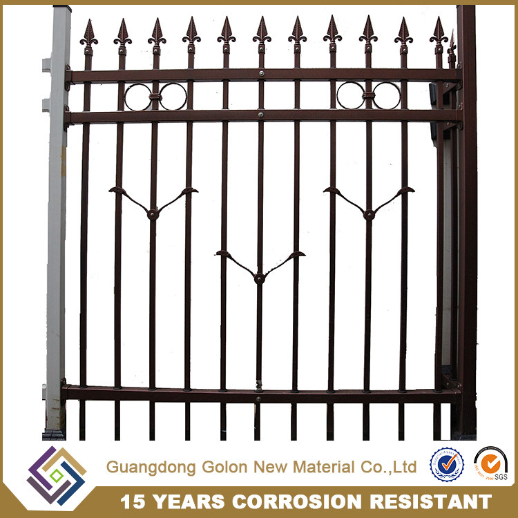 Euro Style Modern Decorative Spear Top Metal Garden Fence