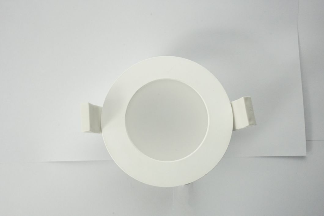 13W Flat 3 Years Warranty IP44 Waterproof Dimmable LED Downlight