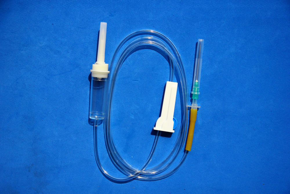 Disposable Medical Sterile Infusion Sets with Ce ISO China Supply