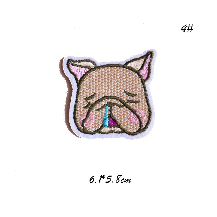 China Direct Factory Custom Lovely Bulldog Embroidery Patches for Clothes