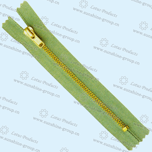 Wholesale Good Quality 3# Close Ended Metal Zipper Brass Zipper