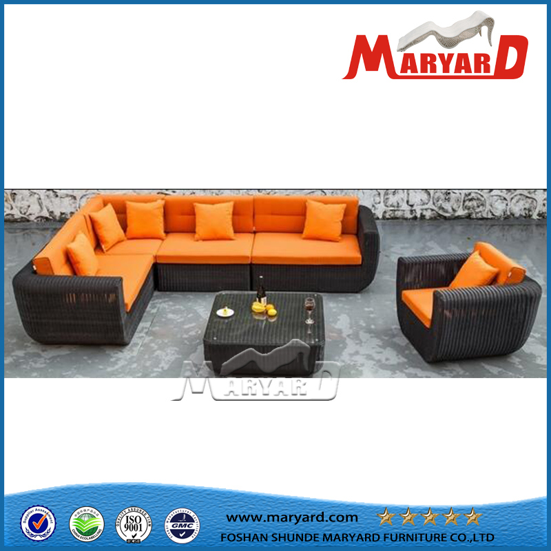 China Metal and Rattan Garden Outdoor Furniture