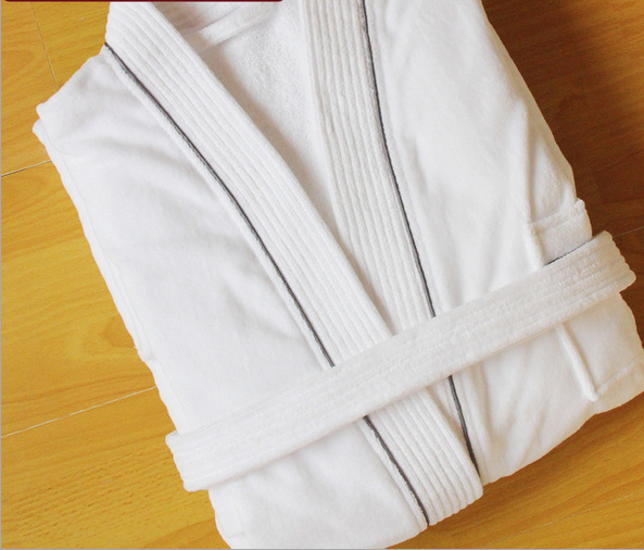 Wholesale Hotel White Cotton Women Velvet Terry Bathrobe