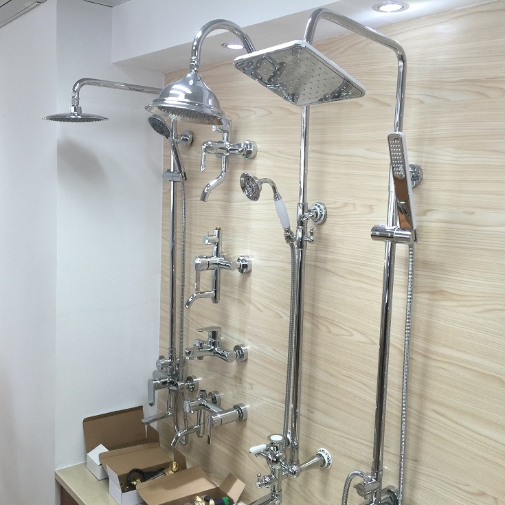 Brass Sanitary Ware Bathroom Shower Mixer (AOM-6102)