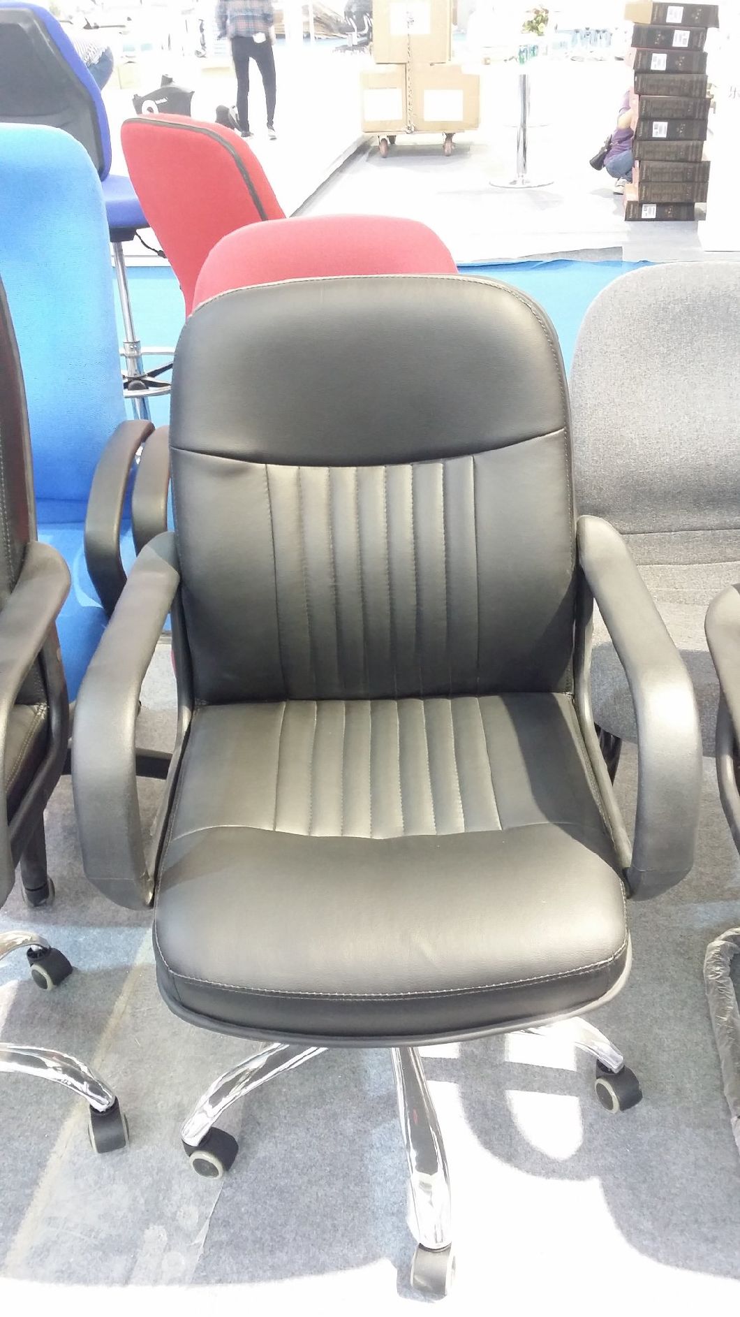 Executive Leather Manager Chair Office Chair (FECA1073)