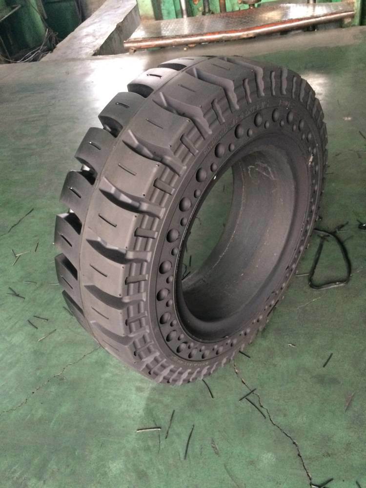 16 Inch Solid Rubber Tires