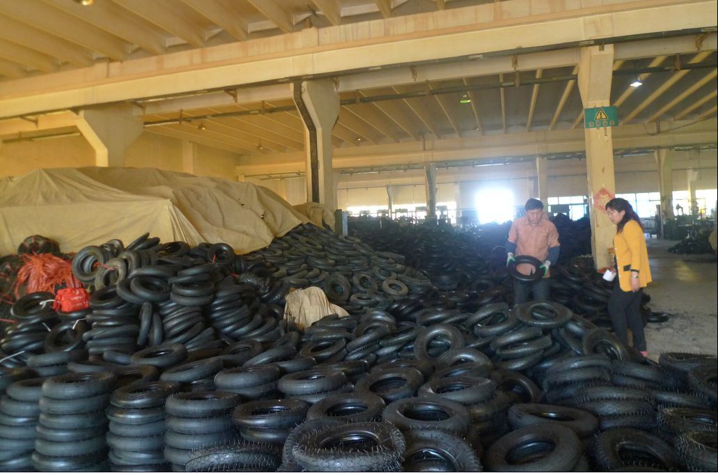 Brazil Hand Truck Rubber Wheel Barrow Tires and Tubes